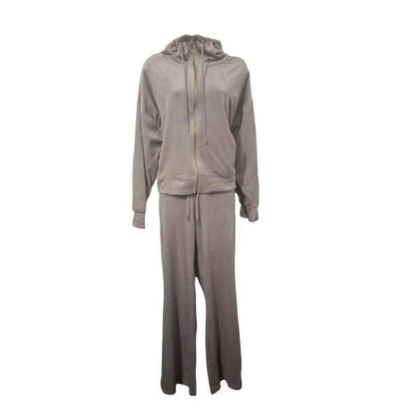 Truth by Republic 2-Piece Tracksuit - Picture 2 of 4